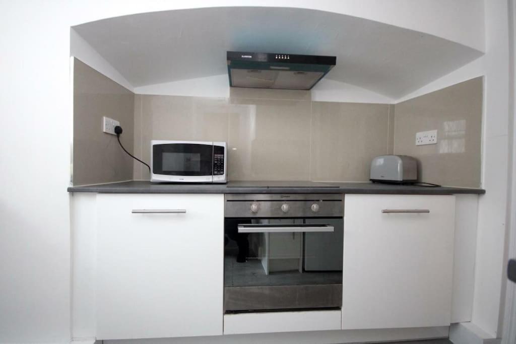 South Kensington Flat Close To Hyde Park Лондон Екстер'єр фото